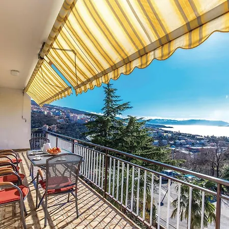 2 Bedroom Stunning In Apartment *